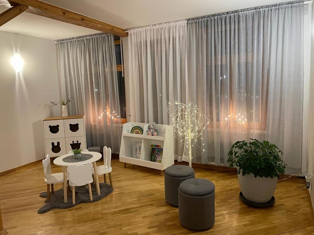 Viesu Maja Janis Hotel Madona Ngoại thất bức ảnh